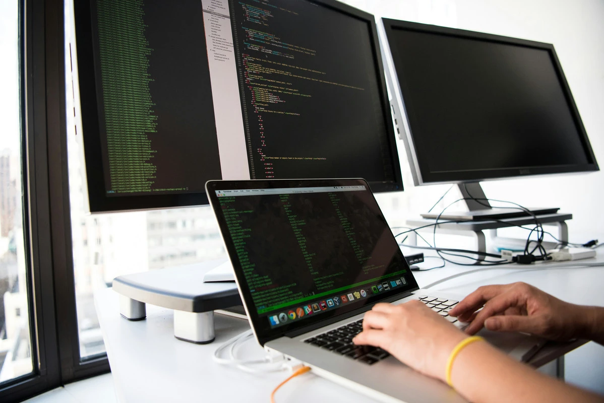 How to take Harvard University's CS50 Course and break into the Tech Industry
